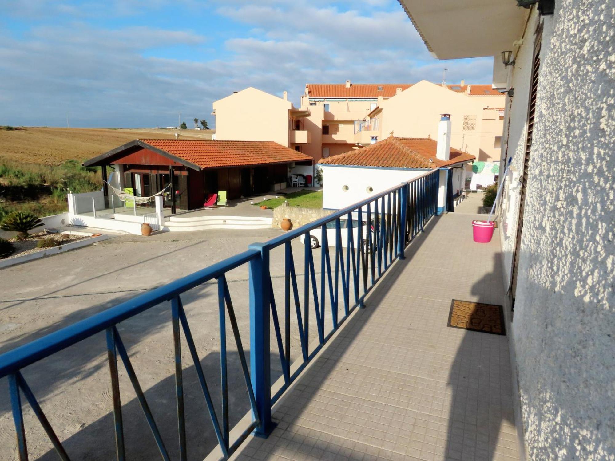 Casa Do Portao Azul - Dourada Apartment Atouguia Da Baleia Exterior photo